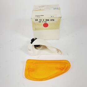63132306076 Bmw 1992-2001 R 1100 Rs Front Right Turn Indicator -