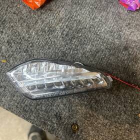 Ducati 530.4.013.1b 1199 2024 Rh Front Flasher Blinker Genuine Oem D6229 - M1734