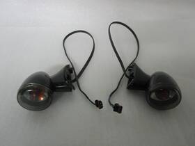 67800703 Harley-davidson 18-23 Road Glide Front Turn Signals Black