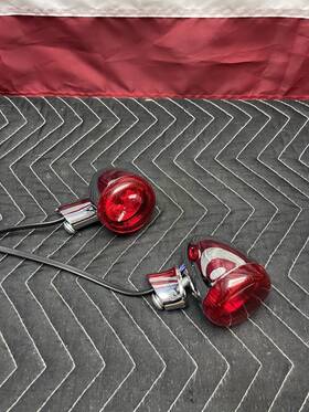 67800781 Harley-davidson Softail Fatboy Oem Rear Turn Signal Light Indicator Pair
