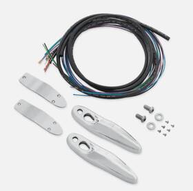 67800802a Harley-davidson New Open Box Turn Signal Tail Light Relocation Kit Chrm