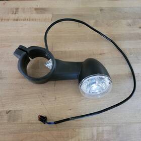 678010 Harley Davidson 678010... 2022 Harley-davidson Sportster S Oem Right Turn Signal