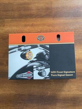 67801186 Harley Davidson Led Front Signature Turn Signal Smoke Insert Part