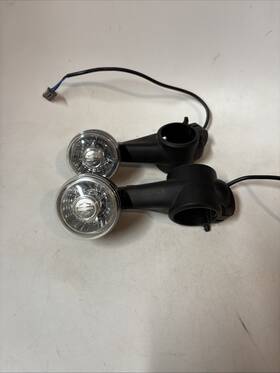 67801202 Harley-davidson 22 23 24 Sportster Nightster Rh975 Front Turn Signal Left Right Oem