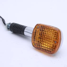 33400-mf5-840 Honda 85 - 86 Shadow 500 Front Right Turn Signal Blinker Vt500c