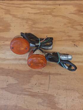 33400-mm8-671 Honda 1987 Shadow 1100 Vt1100c Front Left Right Turn Signals Blinker Indicators