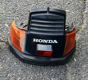 33510-ge1-671 Honda 33510-ge1-672 Oem 2001 Elite Ch80 Rear Turn Signals And Housing Bumper