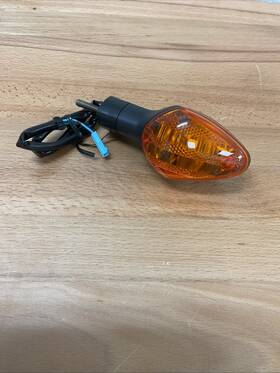 33600-mgs-315 Honda Genuine Oem Turn Signal Assy. R. Rr. 12v 21w C00