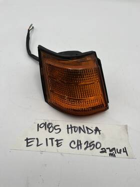 33650-km1-671 Honda Oem 1985-87 Elite Ch250 Rear Left Blinker Turn Signal Cover