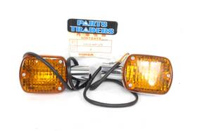 33650-me9-670 Honda Genuine Rear Turn Signal Set Of 2 Shadow 500/700/750/1100 V45/v65 Magna