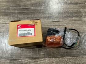 33650-mn8-671 Honda New Oem Nt650 Hawk Gt Turn Signal Light Assembly