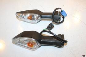 23037-0535 Kawasaki 2022 Er 650 Rear Turn Signal Light Indicator Pair Blinkers
