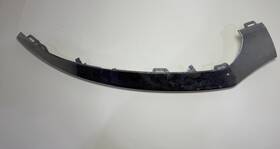 A2188853000 Mercedes-benz 15-18 C-class W205 C300 C43 Amg Right Bumper Trim Oem
