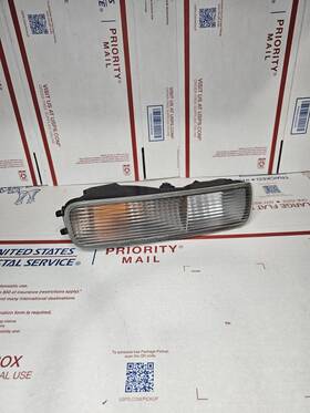 210-66217 Nissan Genuine 93-98 Skyline R33 Nsf Left Side Front Indicator Light