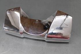 200354 Suzuki Front Turn Signal Mount Bracket Stay Vl1500 C90