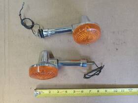 35600-4 Suzuki Gs750 Turn Signals