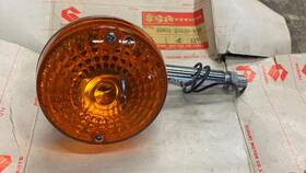 35601-29620 Suzuki Nos Oem Ts Gs 250 400 550 750 1000 110 Front Turn Signal Lamp