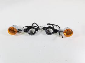 35601-48e60 Suzuki 2005 Vz800 M50 Boulevard Front Blinker Turn Signal Set - Read