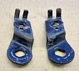 35681-32e00 Suzuki 1996 - 2024 Dr 650 Front Turn Signal Mounting Brackets Dr650