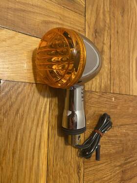 Lv1500 Suzuki Ls-650/vs-1400/lv1500 Boulevard S50 C50 Indicator Turn Signal Front Right Side