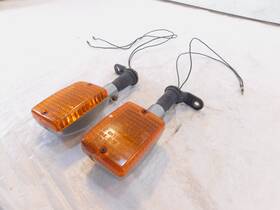 15r-83368-00-00 Yamaha Vintage 82 Xj750j Maxim 750 Rear Turn Signal Indicator Flasher Assembly