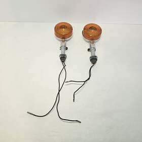 290010 Yamaha Virago Xv750 Oem Front Turn Signals 1981 Untested Used