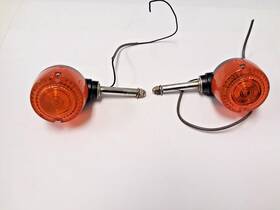 3l9-83310-60-00 Yamaha Turn Signal Sold As A Pair Fits Qt50 And Others