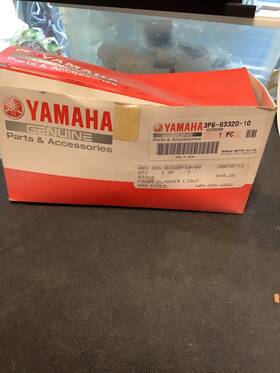 3p6-83320-10-00 Yamaha Fjr13 Front Flasher Light Assembly New Nos