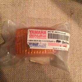 4uy-h3312-00 Yamaha Nos Genuine Flasher Turn Signal Lens - Cw60 Cw50 Oem #4uy-h3312-00
