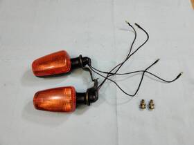 51l8332020 Yamaha 1985-1993 Fz 750 700 Fzr Rear Turn Signals Nice Srx 250 Tdm 850 Fzr750