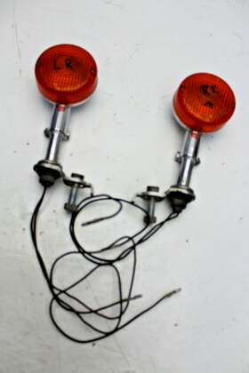 5k5-83330-k0-00 Yamaha 1982 Xj650j Xj650 #445 Rear Left Right Turn Signals Light Indicators