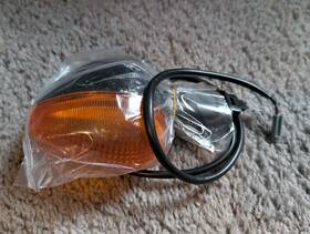 5yu-83330-10-00 Yamaha 5yu-833300-10 Oem Flasher Light