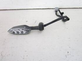 B5y-83310-10-00 Yamaha 24 Mt10 Oem Left Front Turn Signal 2022-2025
