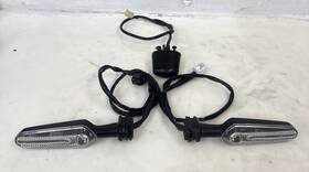 B9t-h3310-10-00 Yamaha 20-22 Mt-03 Rear Left Right Turn Signals Light Indicators Blinkers Nice