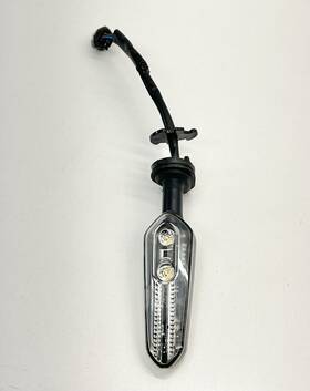 Bat-83310-10-00 Yamaha 2021-2024 Mt07 Mt-07 Oem Front Left Turn Signal Flasher Light Led