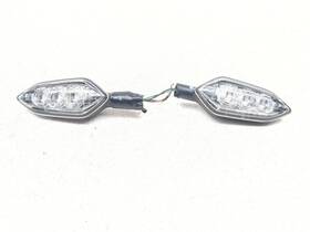 Bd5-83330-10-00 Yamaha 18-22 Niken Mxt850 Gt Rear Left And Right Turn Signal