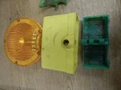 Michael Todd 5001 Amber Road Construction Barricade Light *free Shipping*. Fixed Price $14.99.