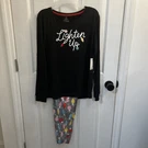 Nwt Secret Treasures Womens Light Up Christmas Pajama Set Small 4-6 Holiday Led. Fixed Price $11.69.