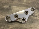 Yamaha 2005 XVS1100 Vstar Classic Front Fork Upper Brace Bracket Crown Oem. Fixed Price $99.99.